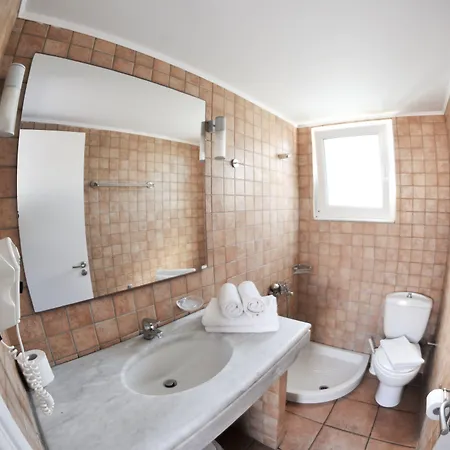 Katikies & Appartement Lardos