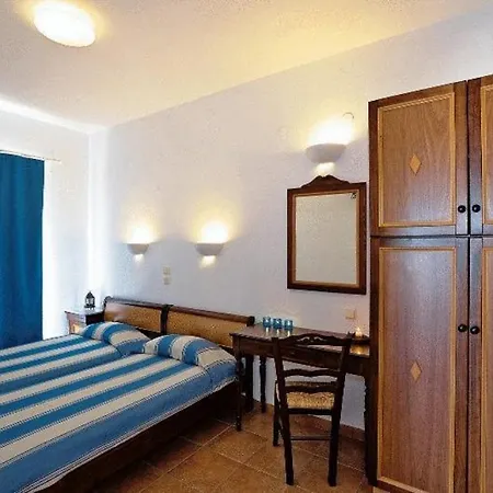 Apartman Katikies & Lárdosz