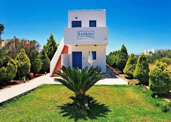 Katikies & Apartament Lardos