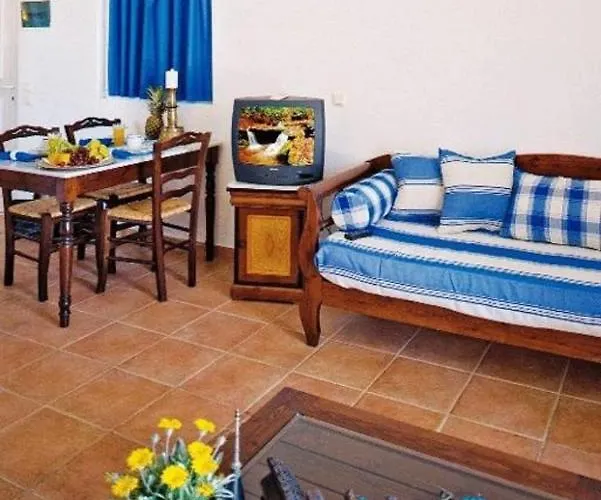 Katikies & Apartament